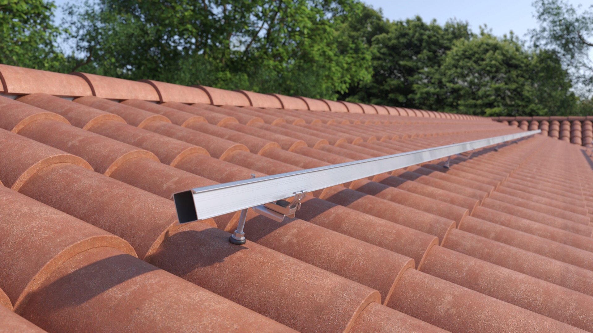 Comment fixer des panneaux solaires sur un toit en tuiles ?